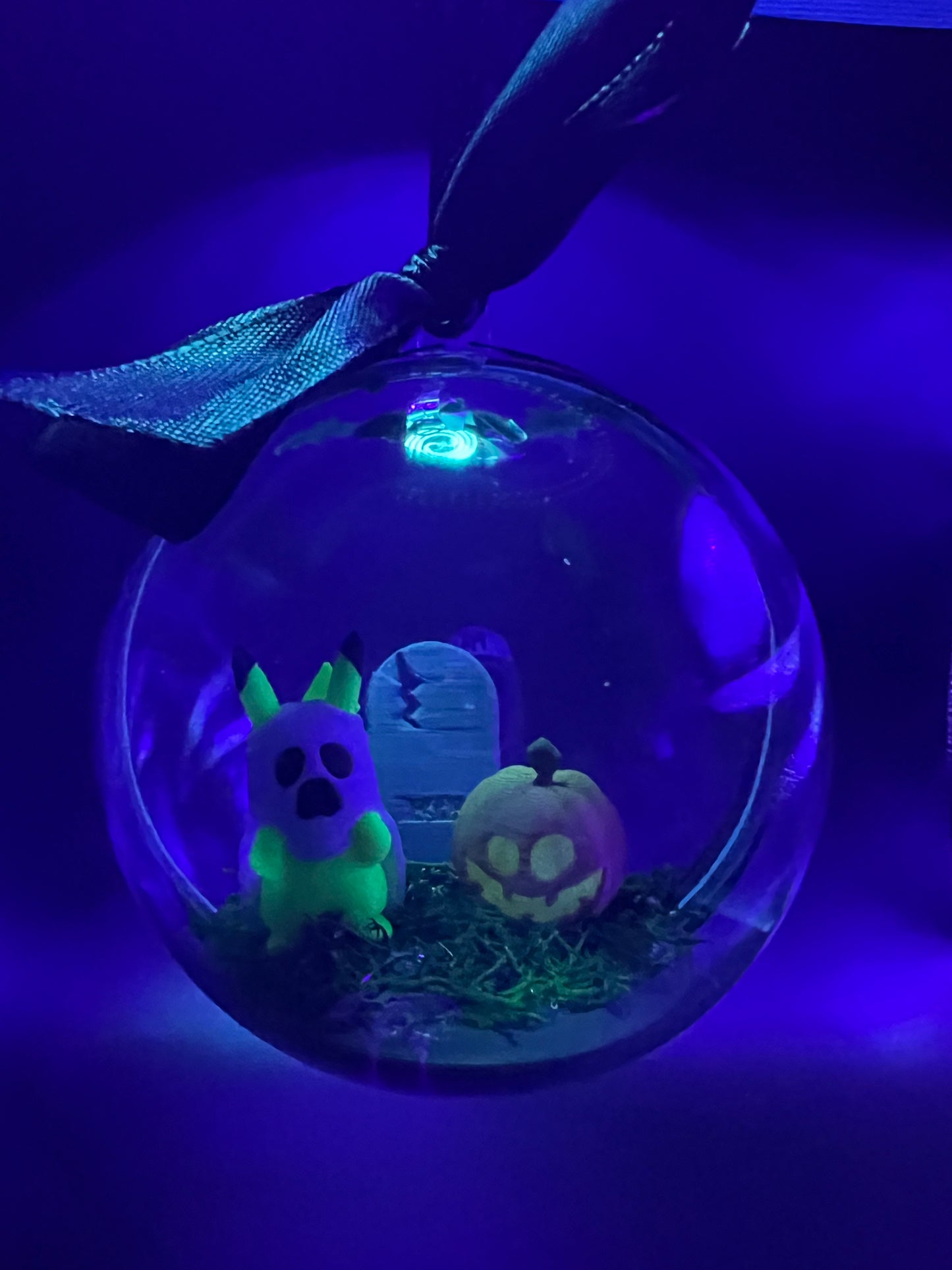 🎃 Pallina Decorativa Halloween - Pikachu Ghost Edition (Glow in the Dark) 🎃