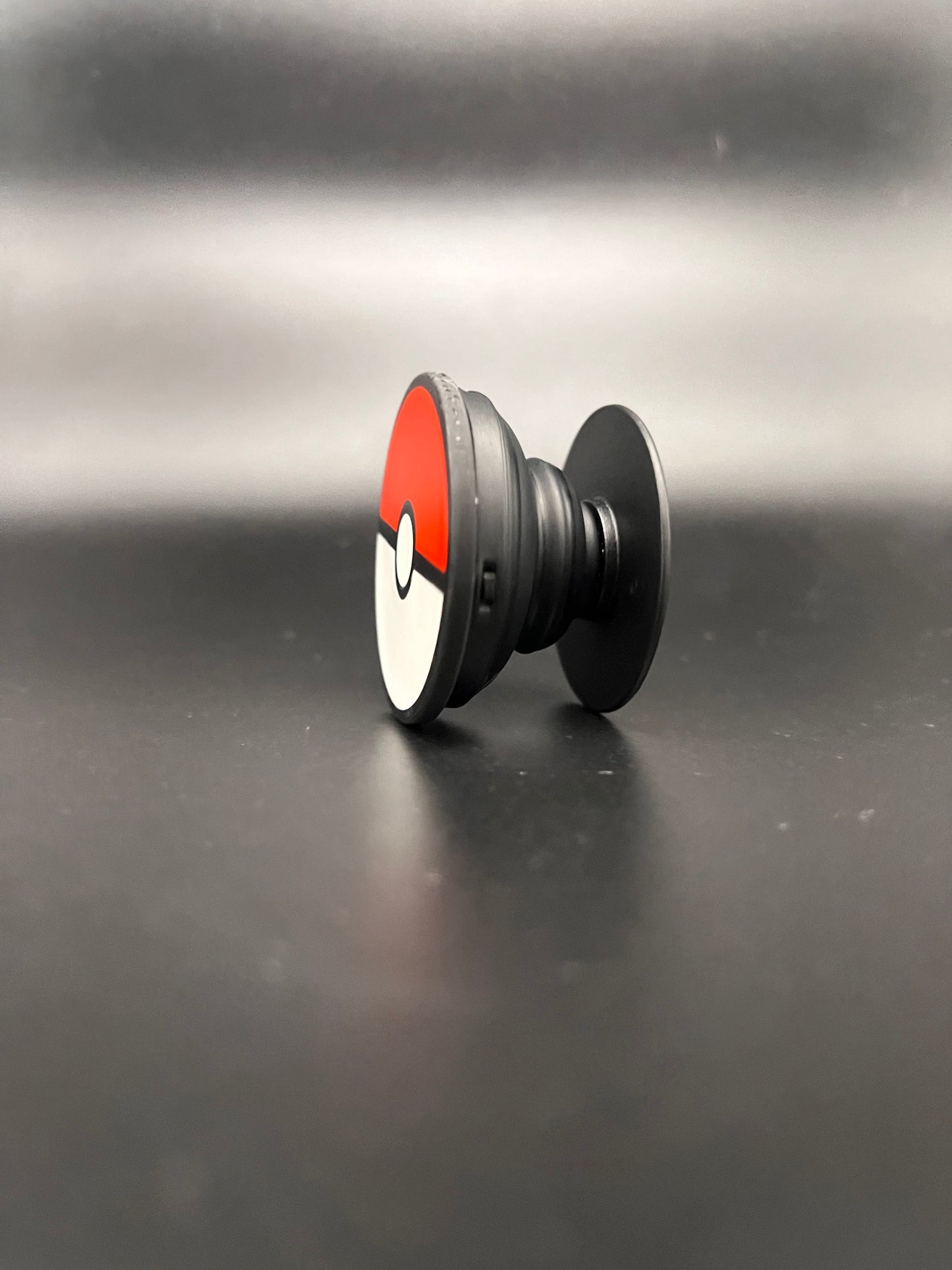 PopGrip Pokéball