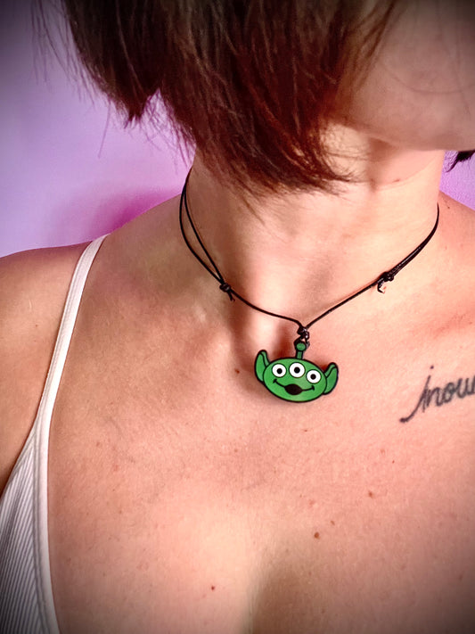Collana Alieno